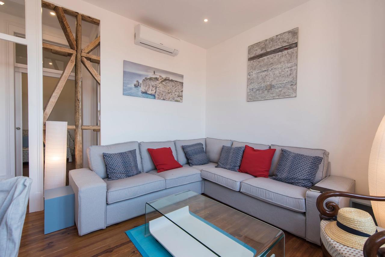 Lovelystay - Comfortable With River Views Apartment Lisbon